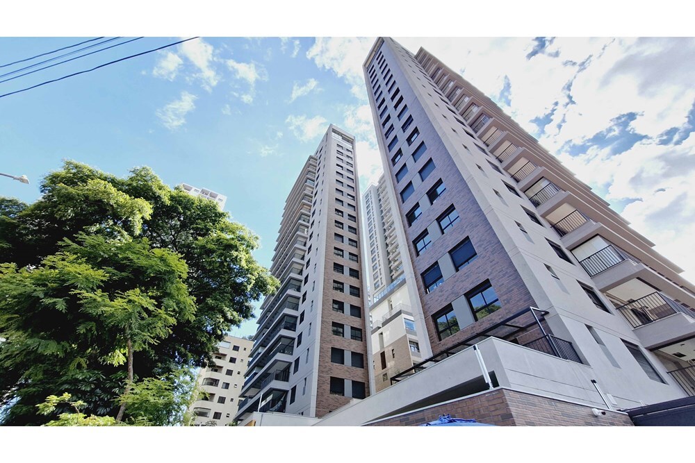 BM 42 Apto 601361052-7 – Apartamento à venda no bairro Jardim das Acácias – São Paulo/SP